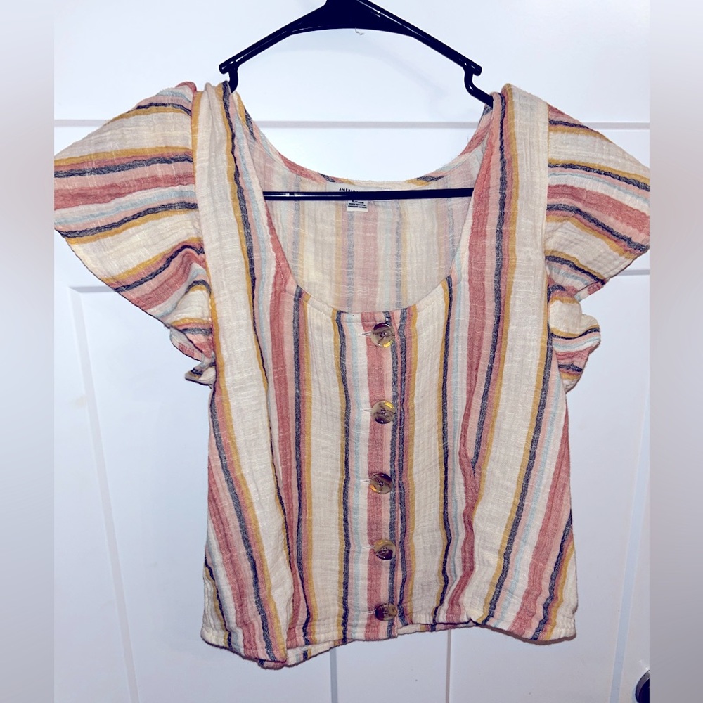 American Eagle cute top!